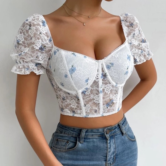 Boho Floral Lace Puff Sleeve Top - Picture 4 of 5